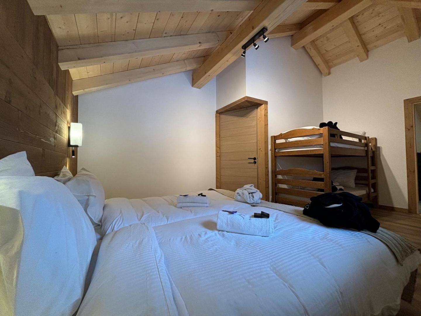 Chalets, Les Crozats Монтрион Екстериор снимка
